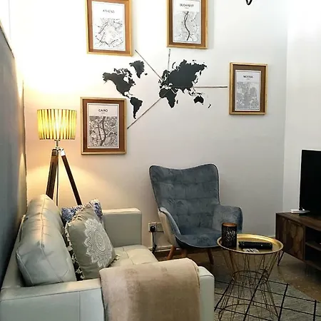 Apartment Cozy Getaway In Nicosia