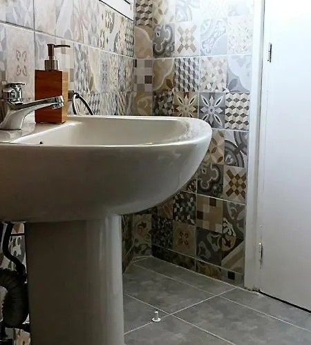 Cozy Getaway In 尼科西亚