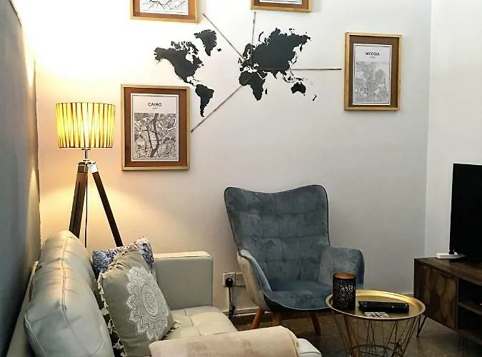 公寓 Cozy Getaway In 尼科西亚